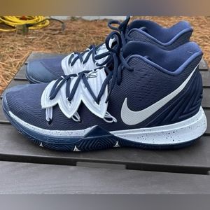 Nike Kyrie 5 sz 11.5